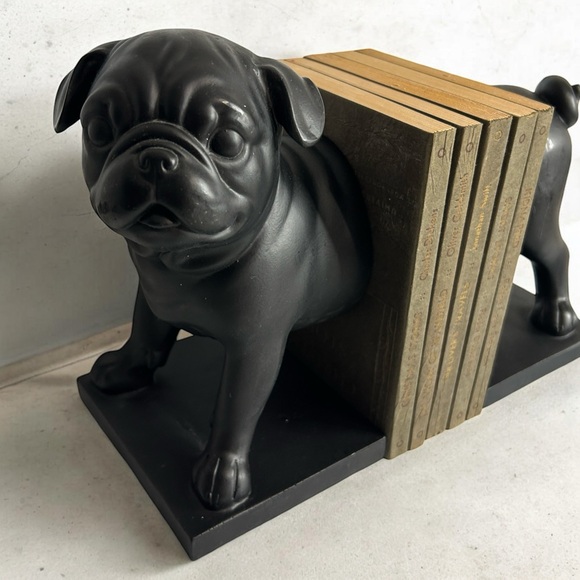 Bookends Pug Dog Resin Book End Book Stopper Black  Bookshelf Heavy 8” Black - Picture 4 of 5